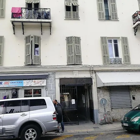La Casa Reine Jeanne- Pres De La Gare - Wifi - Parking - Neuf Et Confort * Nicea